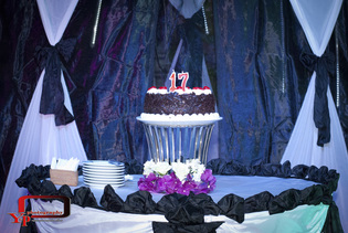 kue ulang tahun, dokumentasi birthday, dokumentasi ulang tahun, acara ulangtahun, sweetseventeen, lilin ulang tahun, ulang tahun 17
